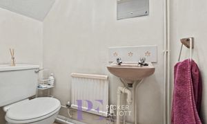 Frobisher Close, Hinckley, LE10 photo