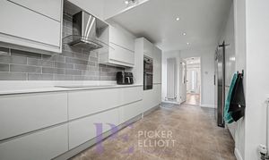 Byron Street, Barwell, LE9 photo