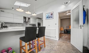 Byron Street, Barwell, LE9 photo