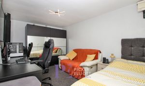 Byron Street, Barwell, LE9 photo