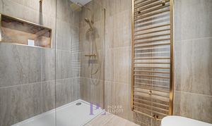 Merrifield Gardens, Burbage, LE10 photo