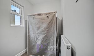 Beaumont Avenue, Hinckley, LE10 photo