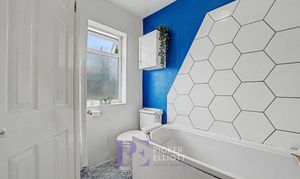 Charnwood Road, Hinckley, LE10 photo