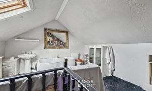 Hurst Road, Hinckley, LE10 photo