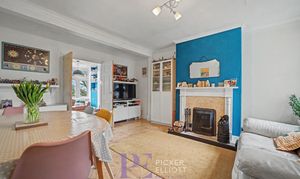 A photo of house for sale on Alexander Avenue, Earl Shilton, LE9 from Picker Elliott Hinckley