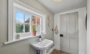 Sketchley Old Village, Burbage, LE10 photo