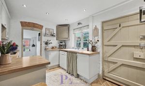 Sketchley Old Village, Burbage, LE10 photo