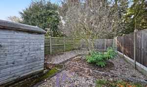 Welbeck Avenue, Burbage, LE10 photo