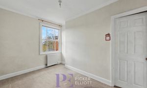 Glen Bank, Hinckley, LE10 photo