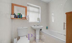 Cumberland Way, Barwell, LE9 photo