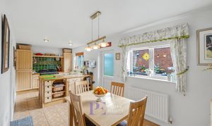 The Green, Dadlington, CV13 photo