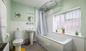 The Green, Dadlington, CV13 photo