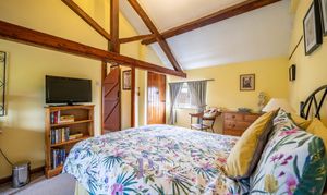 The Green, Dadlington, CV13 photo