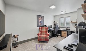 Green Close, Burbage, LE10 photo