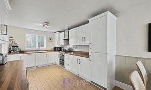 Green Close, Burbage, LE10 photo