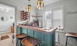 Green Close, Burbage, LE10 photo