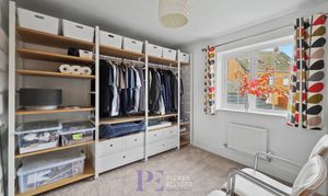 Green Close, Burbage, LE10 photo