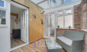 Main Street, Higham-On-The-Hill, CV13 photo