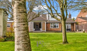 Hinckley Road, Dadlington, CV13 photo