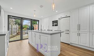 Main Street, Cadeby, CV13 photo