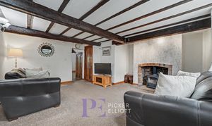 Main Street, Cadeby, CV13 photo