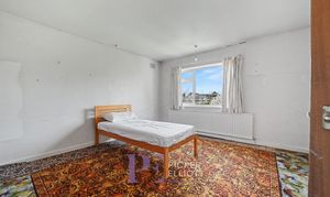 Sketchley Lane, Burbage, LE10 photo