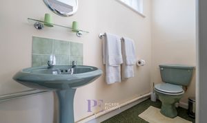 The Green, Dadlington, CV13 photo