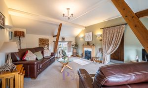 The Green, Dadlington, CV13 photo