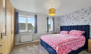 Willowbank Road, Hinckley, LE10 photo