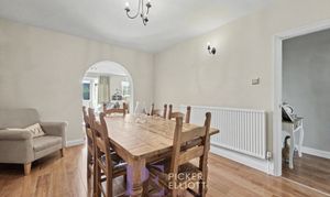 Merevale Avenue, Hinckley, LE10 photo