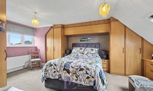 Salisbury Road, Burbage, LE10 photo