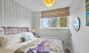 Salisbury Road, Burbage, LE10 photo