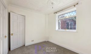 Browning Drive, Hinckley, LE10 photo