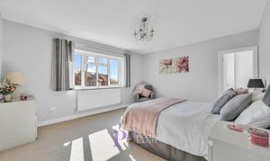 Bradgate Road, Hinckley, LE10 photo