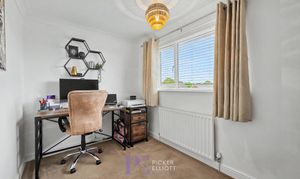 Ullswater Close, Earl Shilton, LE9 photo