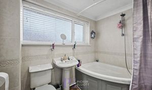 Ullswater Close, Earl Shilton, LE9 photo