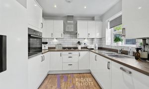 St. Marys Way, Elmesthorpe, LE9 photo