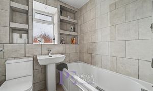 Severn Avenue, Hinckley, LE10 photo