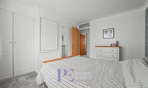 Severn Avenue, Hinckley, LE10 photo