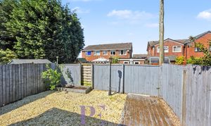 Kirkman Close, Barlestone, CV13 photo
