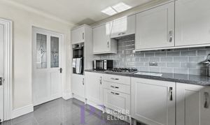 Merevale Avenue, Hinckley, LE10 photo