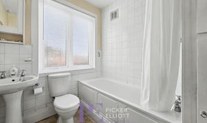 Merevale Avenue, Hinckley, LE10 photo