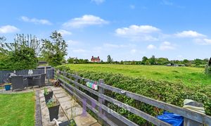 South Avenue, Ullesthorpe, LE17 photo