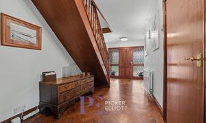A photo of house for sale on Coventry Road, Burbage, LE10 from Picker Elliott Hinckley