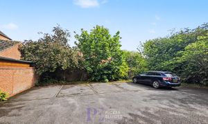 Pipistrelle Drive, Market Bosworth, CV13 photo