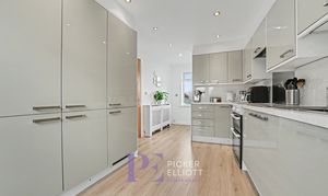 A photo of house for sale on Severn Avenue, Hinckley, LE10 from Picker Elliott Hinckley