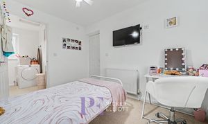 Severn Avenue, Hinckley, LE10 photo