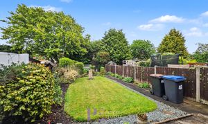 Barrie Road, Hinckley, LE10 photo