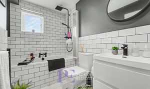 Lilac Close, Burbage, LE10 photo