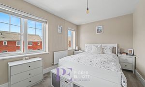 Notleyfield Close, Earl Shilton, LE9 photo